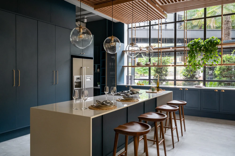 Descubra os itens indispensáveis para a sua cozinha planejada e transforme seu espaço em um ambiente funcional e cheio de estilo